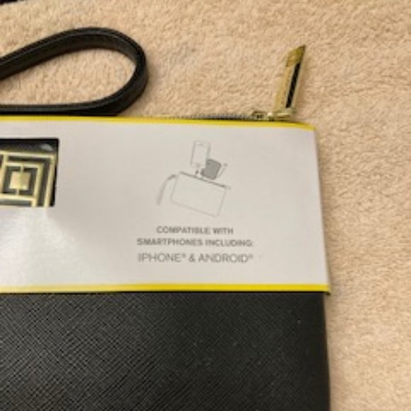 NWT - Liz Claiborne Universal Phone Charging Wallet/Wristlet For iPhone/Android - Picture 7 of 12